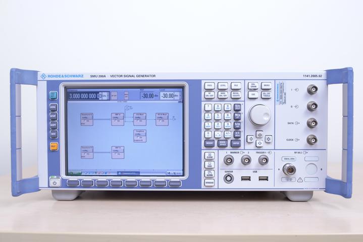 Генератор сигналов Rohde & Schwarz SMU200A